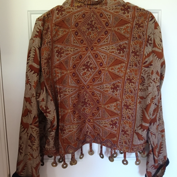 CLEARANCE SALE!! Brown and Tan Bomber Jacket with Scenic Print - Picture 3 of 5